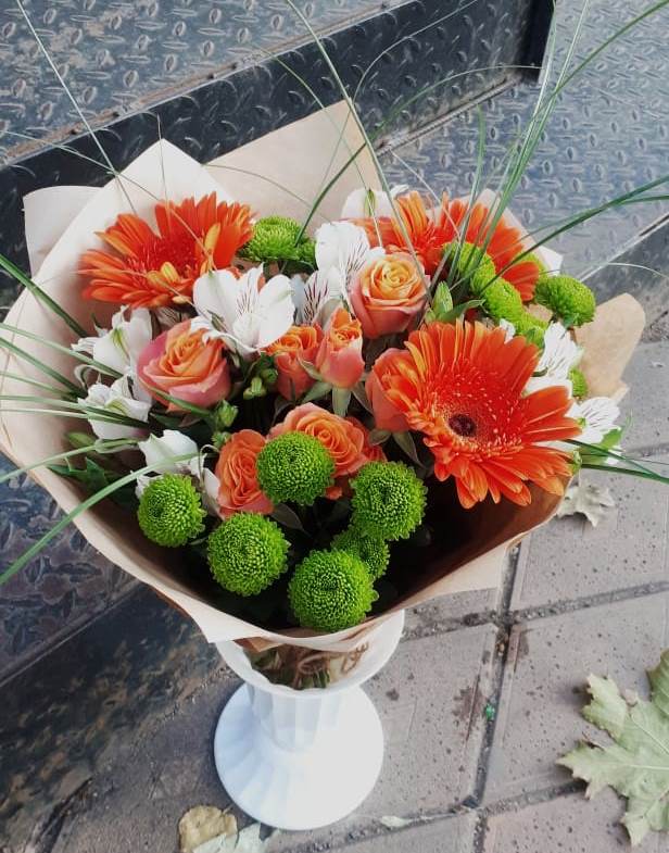 Букет цветов из: Герберы, Хризантемы, Альстромерии и Розы в Зырянском
