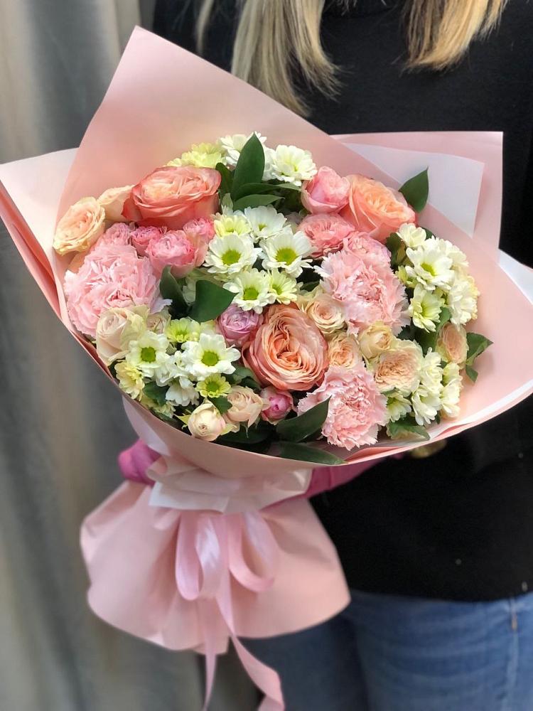 Букет цветов из: Гвоздики, Розы и Хризантемы в Зырянском