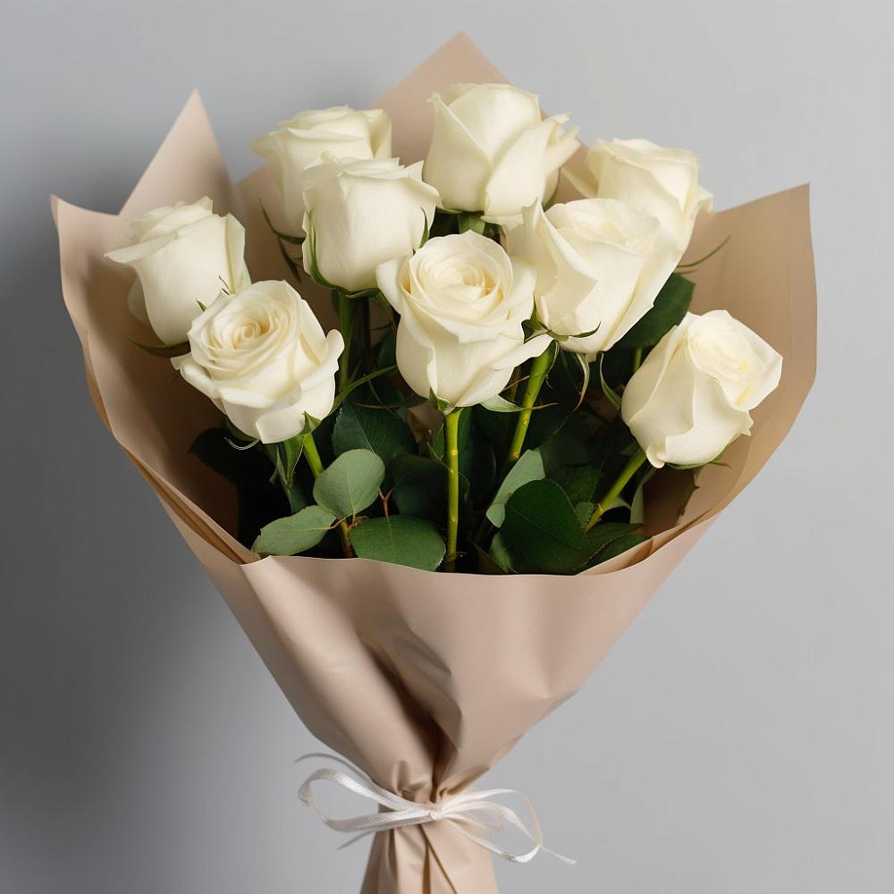 Букет 9 Белых роз Эдлесс Лав в Зырянском