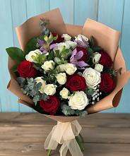 Букет цветов из:  Розы и Альстромерии в Зырянском