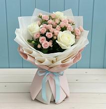 Букет цветов из:  Розы в Зырянском