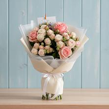 Букет цветов из:  Розы в Зырянском